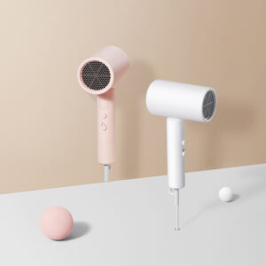 Xiaomi Compact H101 1600W Foldable Hair Dryer image 6