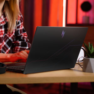 Acer NITRO V 15 Gaming Laptop 15.6" | AMD Ryzen 7 | 16GB | 512GB | RTX 5050 8GB | Windows 11 Home image 8